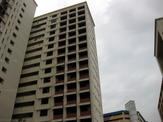 Hougang Avenue 4 thumbnail photo